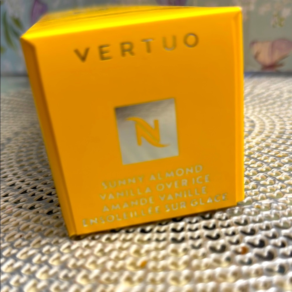 Nespresso Vertuo Sunny Almond Vanilla limited edition .